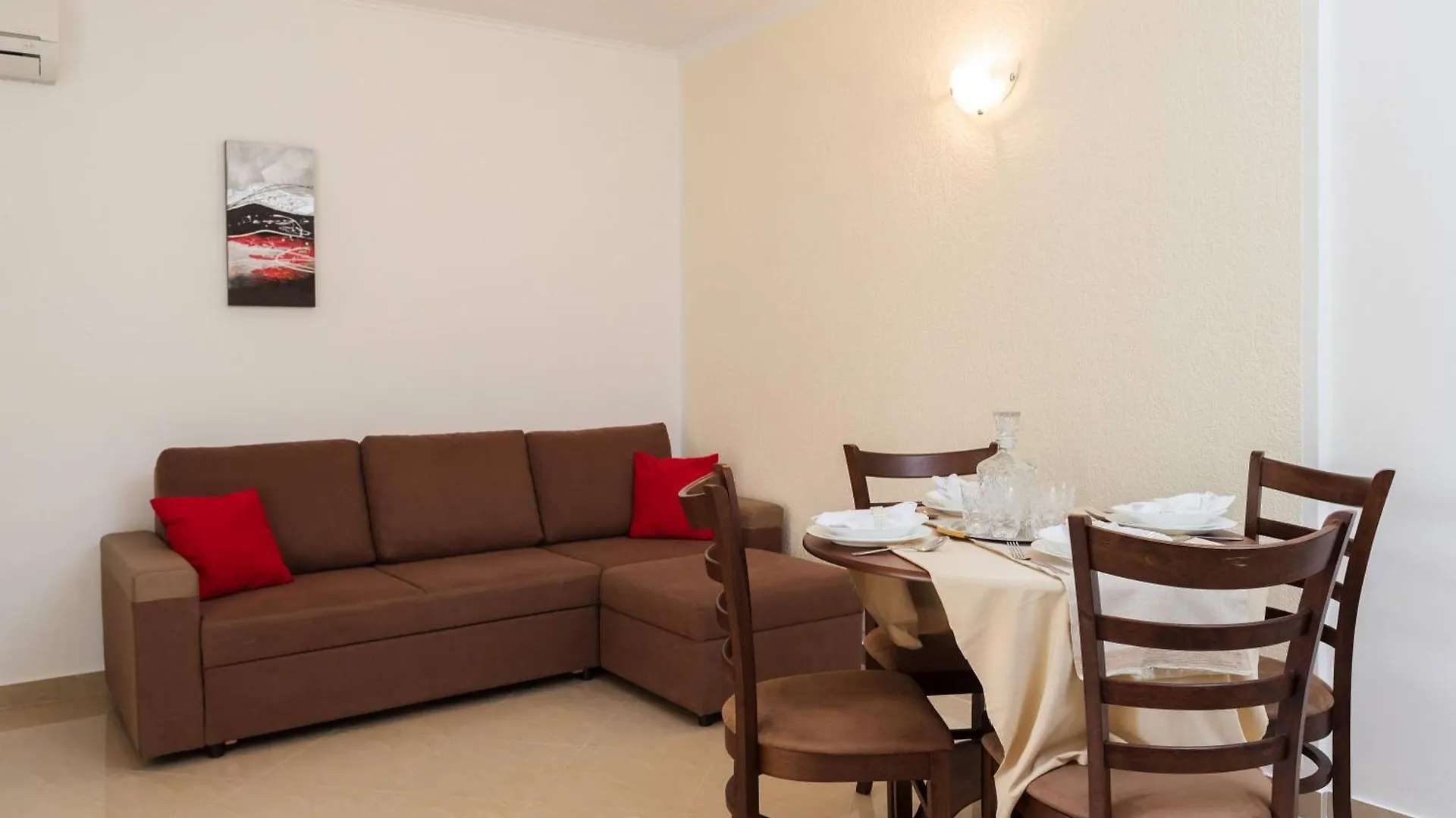 Apartment Krzelj Trogir 0*,