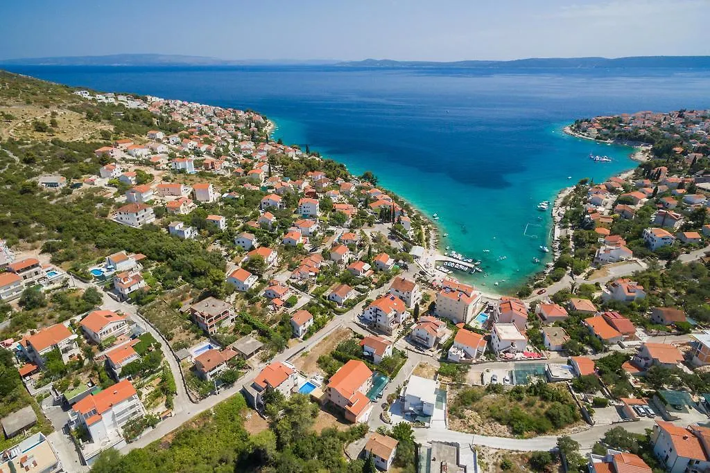 Apartment Krzelj Trogir 0*,