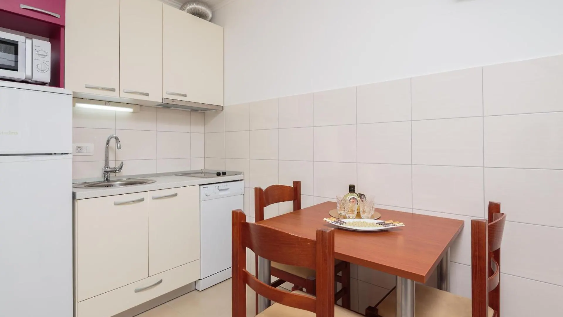 Apartment Krzelj Trogir Hırvatistan